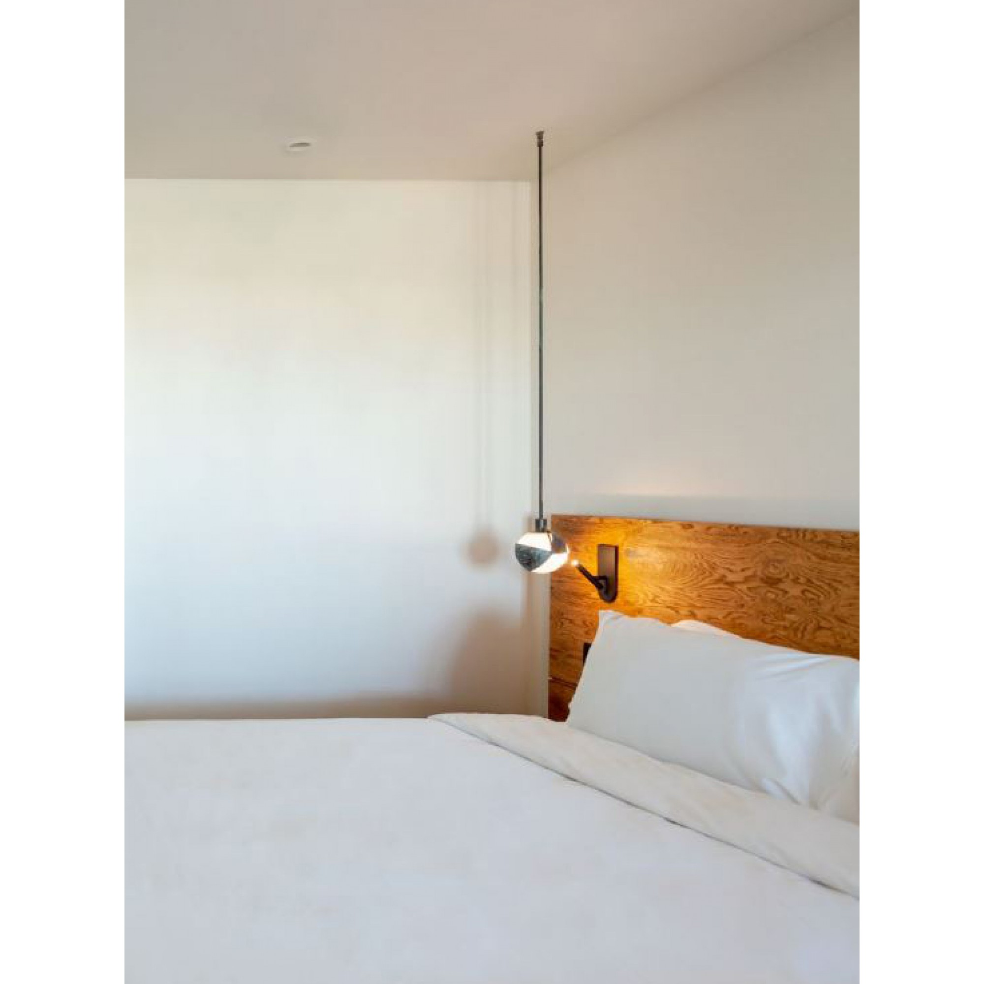 Αναρτώμενο Φωτιστικό, Pakman