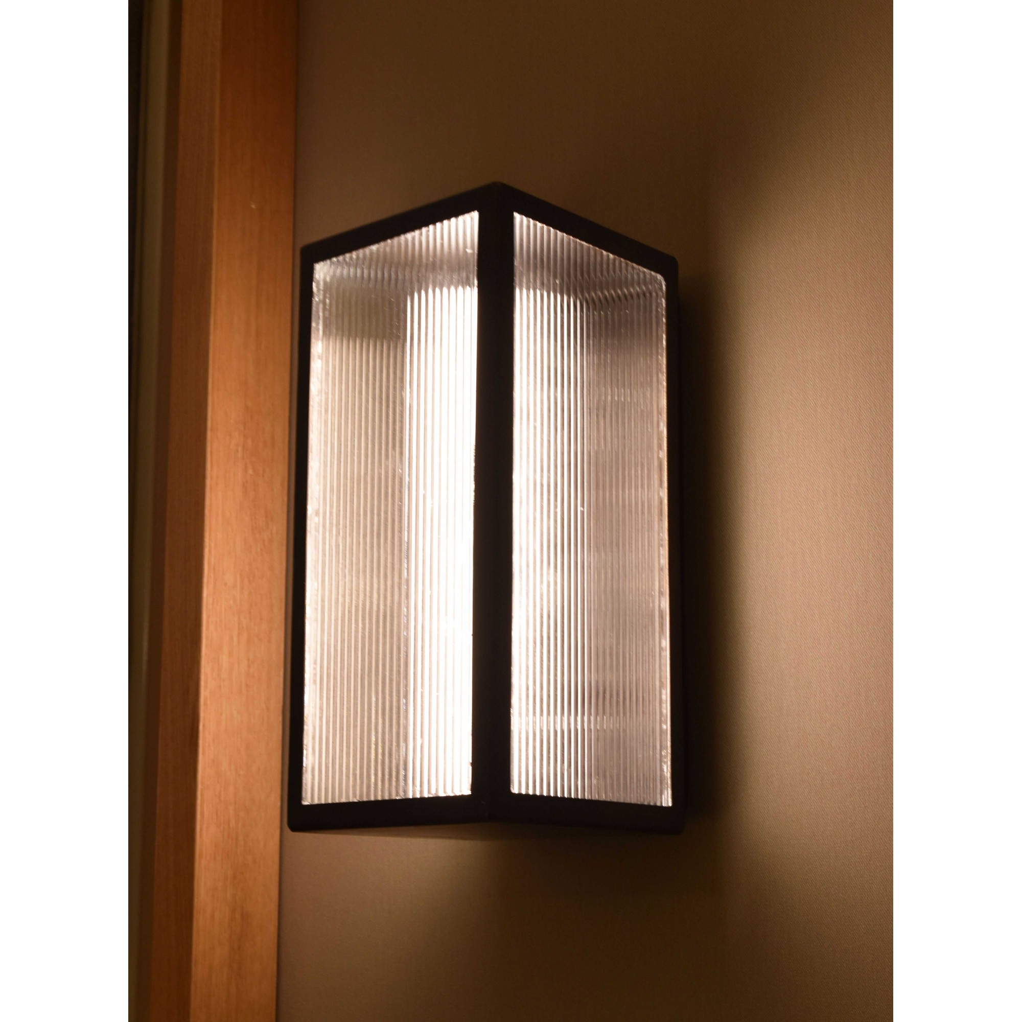 Φωτιστικό Τοίχου, Faro